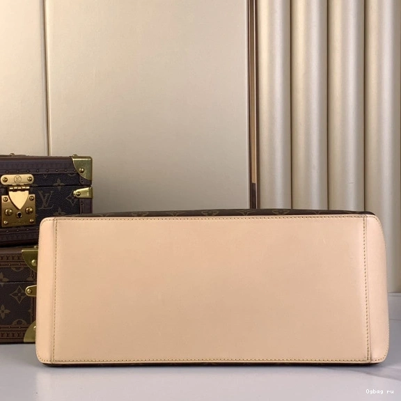 LOUIS VUITTON Mezzo 0711